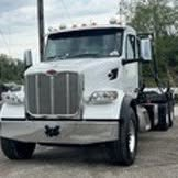 2025 Peterbilt 567 rolloff